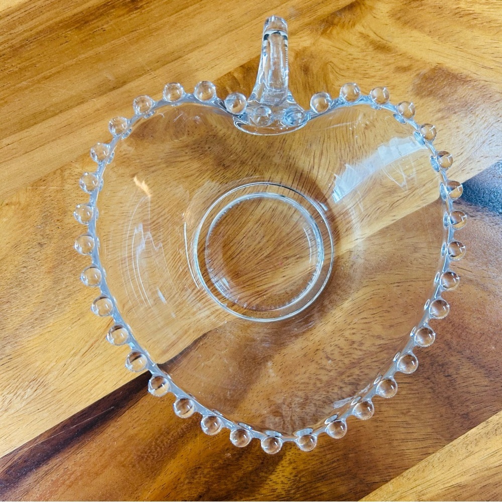 Imperial Glass Candlewick Heart-Shaped‎ Dish